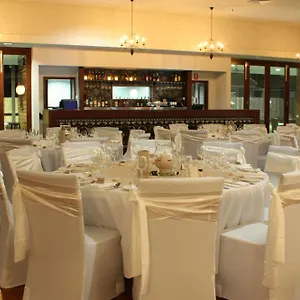 Merinda Village Bowen