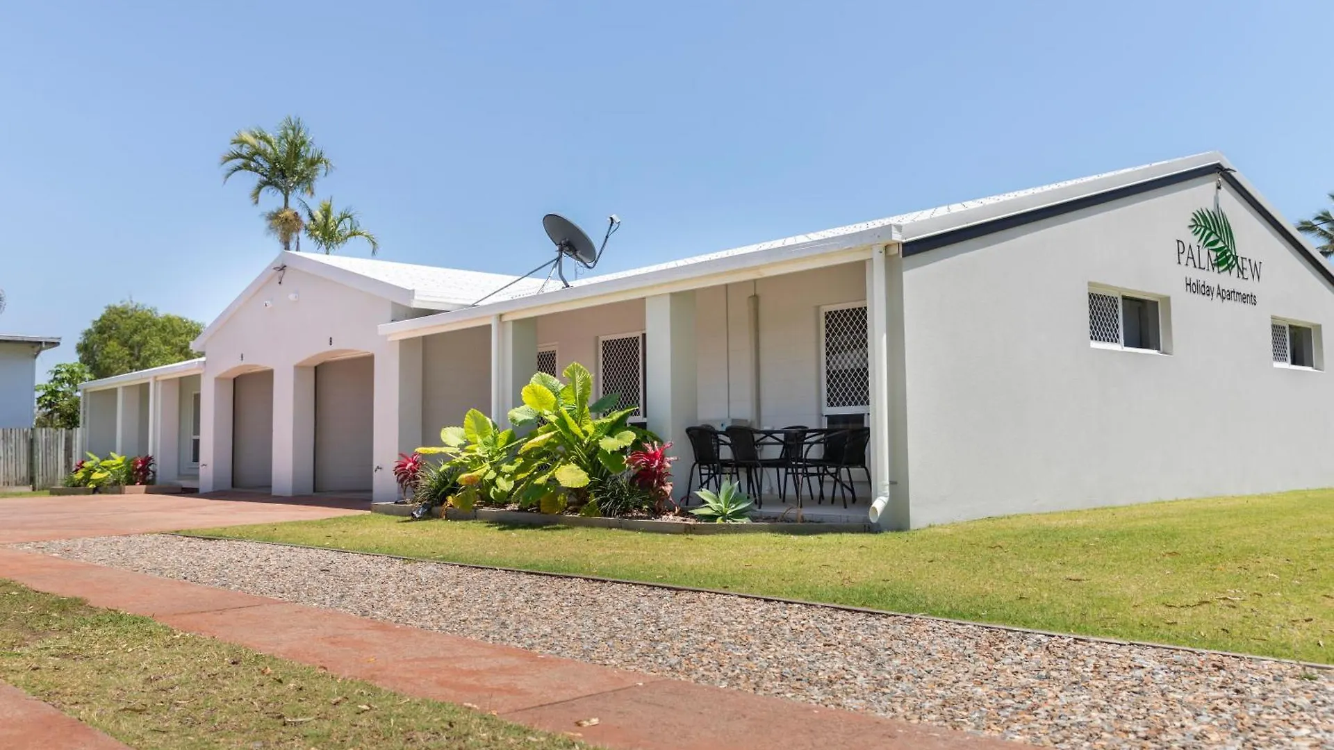 **** Aparthotel Palm View Holiday Apartments Bowen Australia