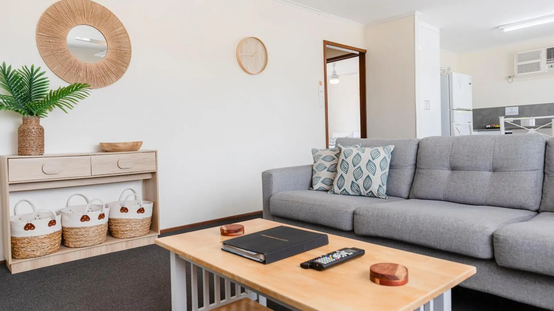 Palm View Holiday Apartments Bowen
