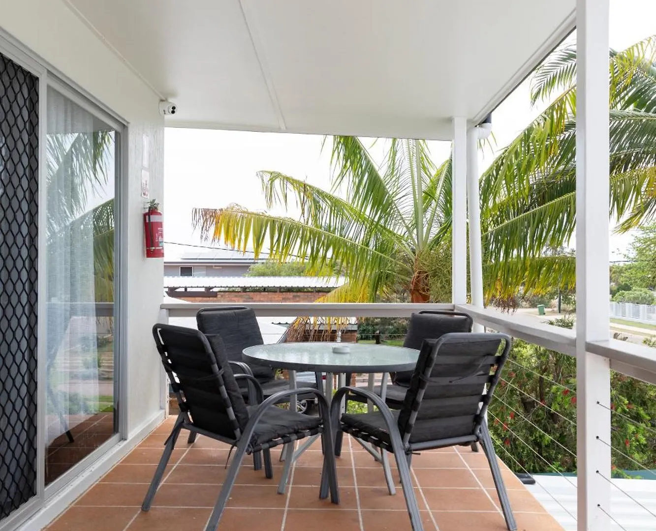 Aparthotel Palm View Holiday Apartments Bowen